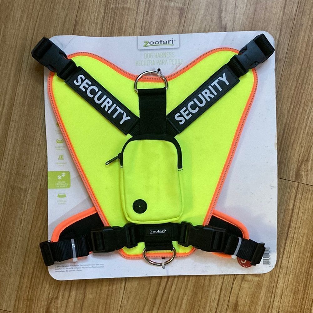 Zoofari dog safety Harness NWT